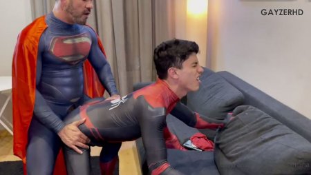 Superman Fucks – Nicholas Bardem, Joaquin Santana