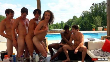 Poolside Orgy – Calvin Banks, Gabe Bradshaw, Jack Valor, Kylan Kiddo, Myott Hunter