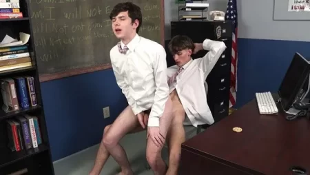 Who Will Eat the Cum Cookie? – Dakota Lovell, Leo Gates