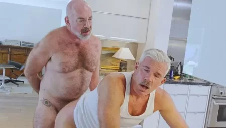 Working Stiffs – Maxxx Schlong, Daddy Patrick