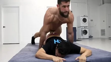 Beefcake Gordon Fucked Me Good
